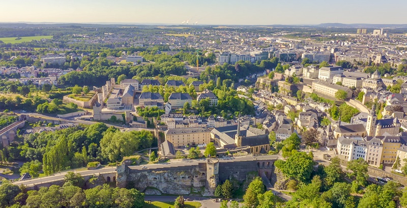 flèche haut hausse assurance vie