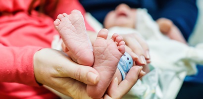 naissance congé paternité maternité